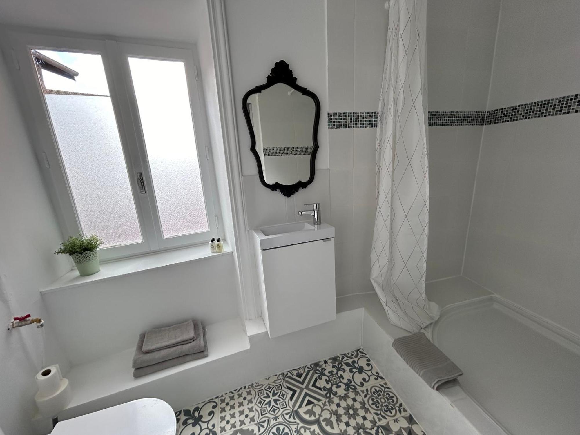 Appartement Cosy Charme Ancien Thizy-les-Bourgs 외부 사진