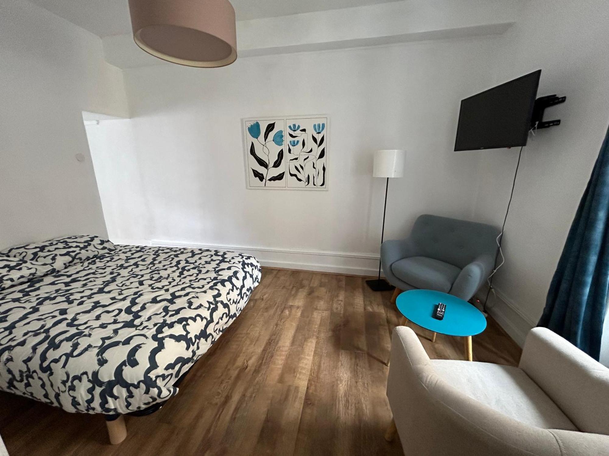 Appartement Cosy Charme Ancien Thizy-les-Bourgs 외부 사진